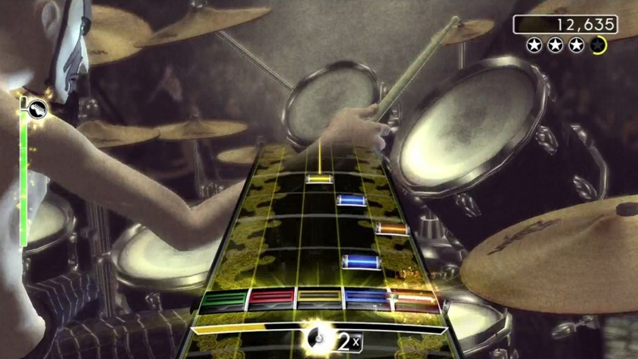 Rock Band (2007, Xbox 360) screenshot featuring gameplay overdrive active, boosting score multiplier.